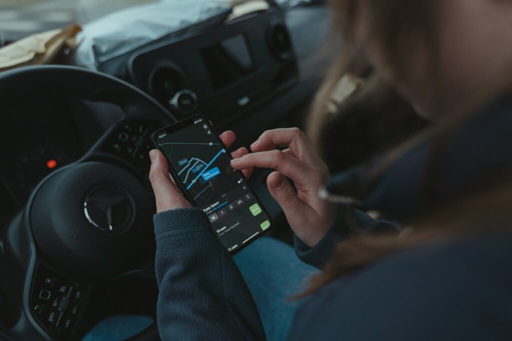Sécurisez Vos Enfants avec le Meilleur Traceur GPS Enfant Sans Abonnement